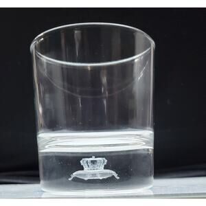 CROWN ROYAL -3D Hologram -Etched -Floating Crown Pillow Whiskey Rocks Glass 8 Oz